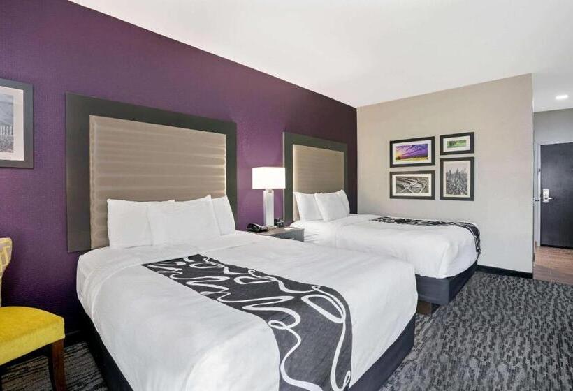 اتاق استاندارد برای معلولان, La Quinta Inn & Suites By Wyndham College Station South