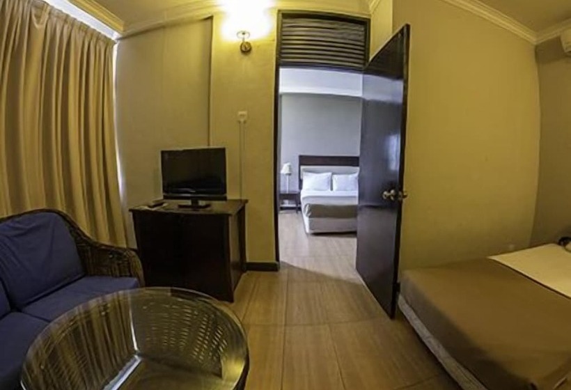 سوییت خانوادگی, Lodge 18