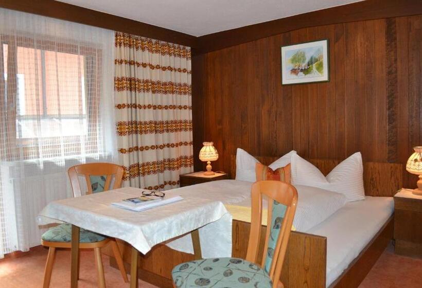 غرفة قياسية, Pension Bergsee
