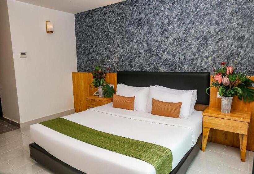 스탠다드 룸 킹사이즈 침대, Langkapuri Resort Langkawi