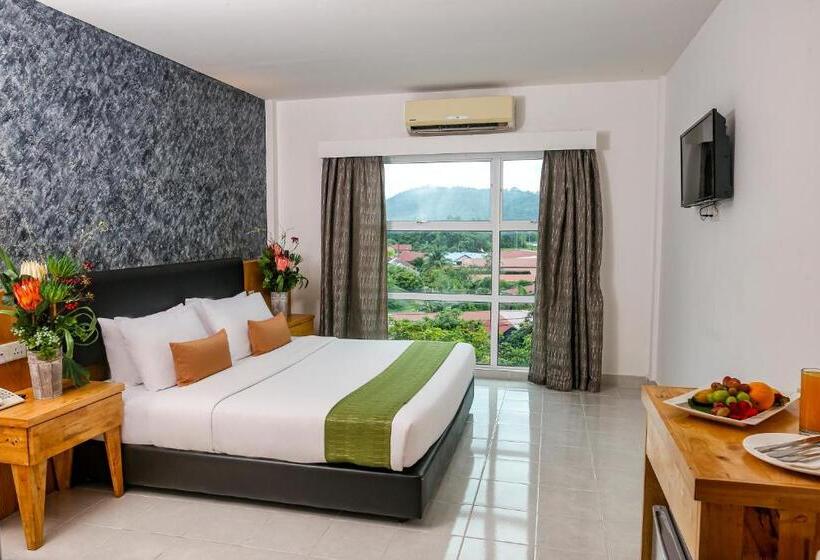 キングサイズベッドのデラックスルーム, Langkapuri Resort Langkawi