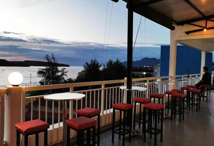 バルコニー付きスタンダードルーム, Langkapuri Resort Langkawi