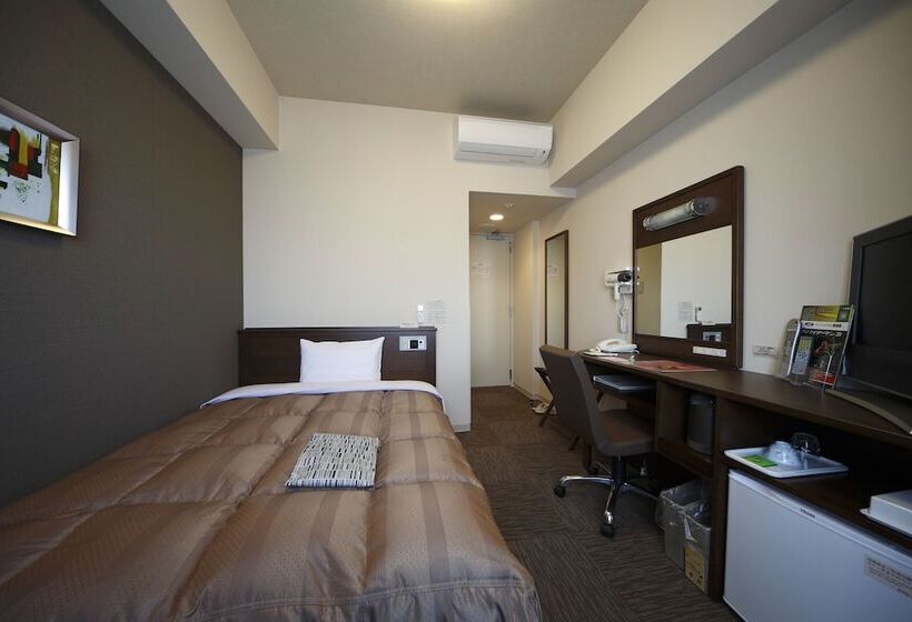 اتاق استاندارد یک نفره, Route Inn Sakaidekita Inter
