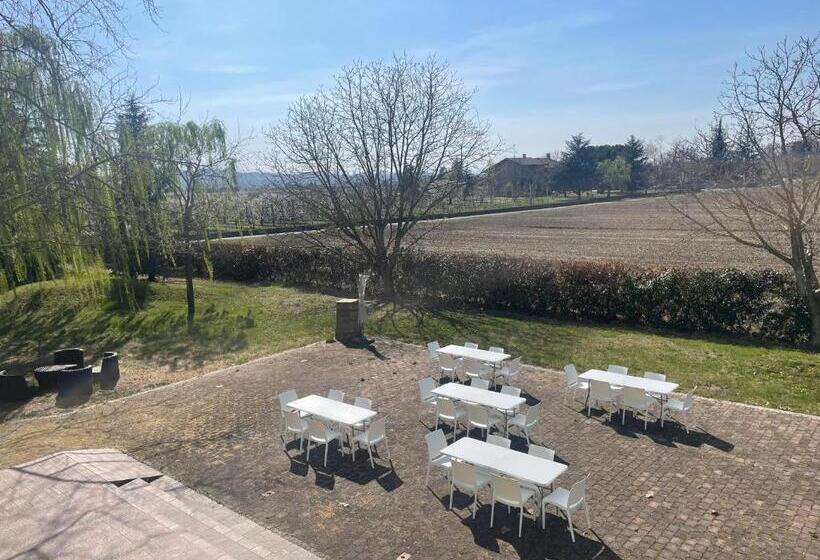 Номер Стандарт, Malamù Bnb Eventi