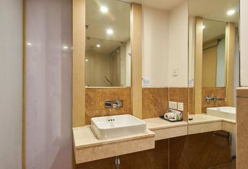 Номер Deluxe, Ginger Kochi Mg Road