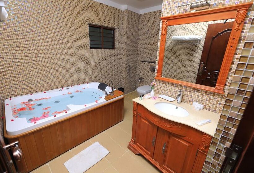 豪华房间, Jal Mahal Resort & Spa, Mysore