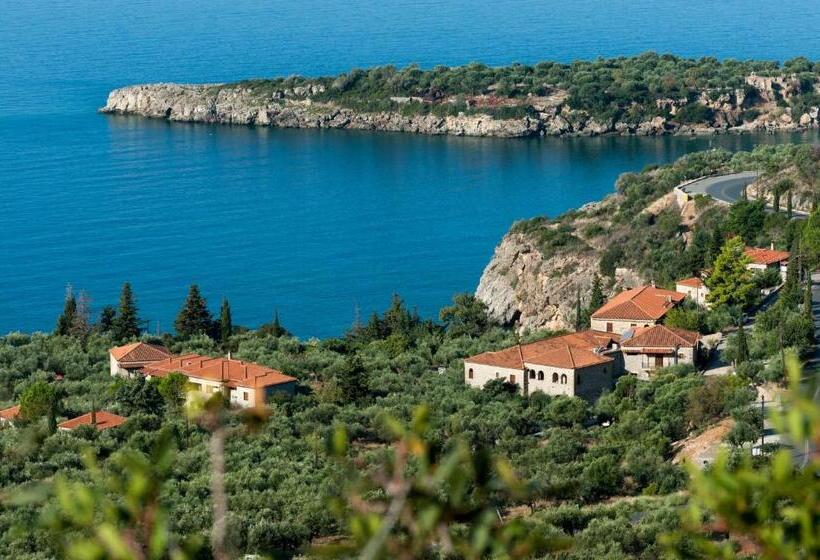 Номер Стандарт Вид на Море, Kalamitsi