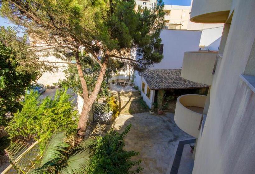 Апартаменты 3 Спальни, Residence Le Saline