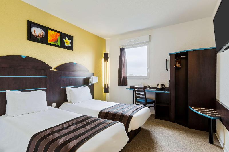 Номер Стандарт, Sure Hotel By Best Western Saint Amand Les Eaux