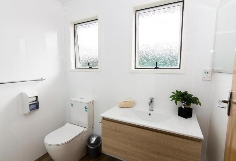 Семейные Апартаменты, Kaitaia Motor Lodge
