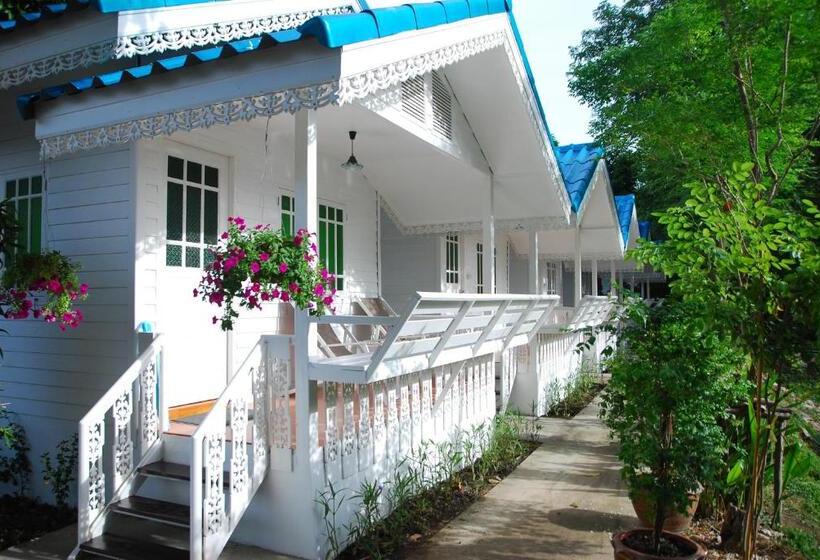 デラックスルーム, Baan Luang Harn