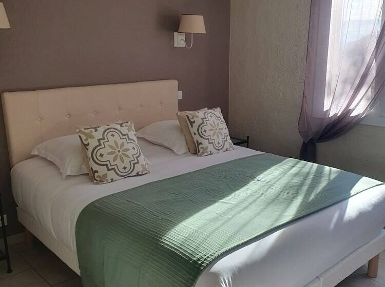 수피리어 룸, Le Mas Des Quintrands Manosque  Motel De Charme