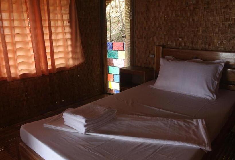 Номер Deluxe Вид на Море с Балконом, Gasa Sea Park   Traveller S Inn