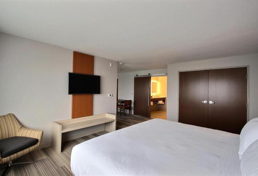 Люкс Адаптированный для Инвалидов, Holiday Inn Express & Suites Fond Du Lac, An Ihg