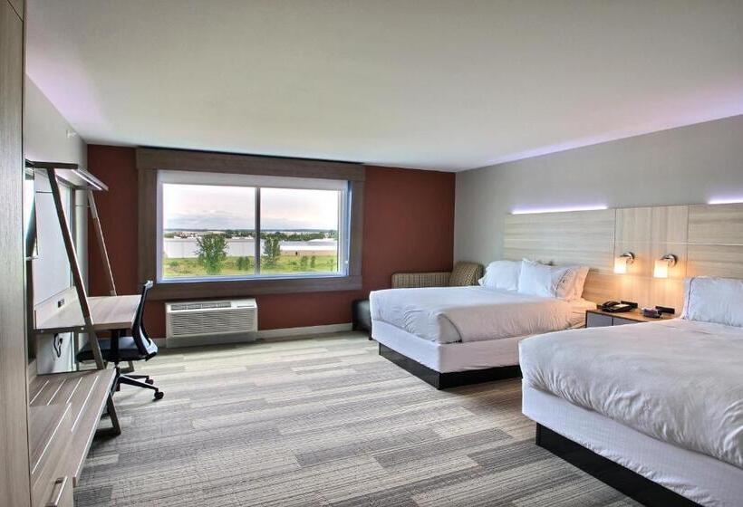 Номер Стандарт Адаптированный для Инвалидов, Holiday Inn Express & Suites Fond Du Lac, An Ihg