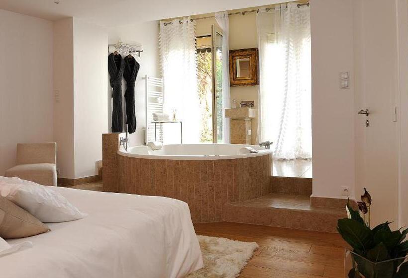 سوییت لوکس, Le Gourguillon