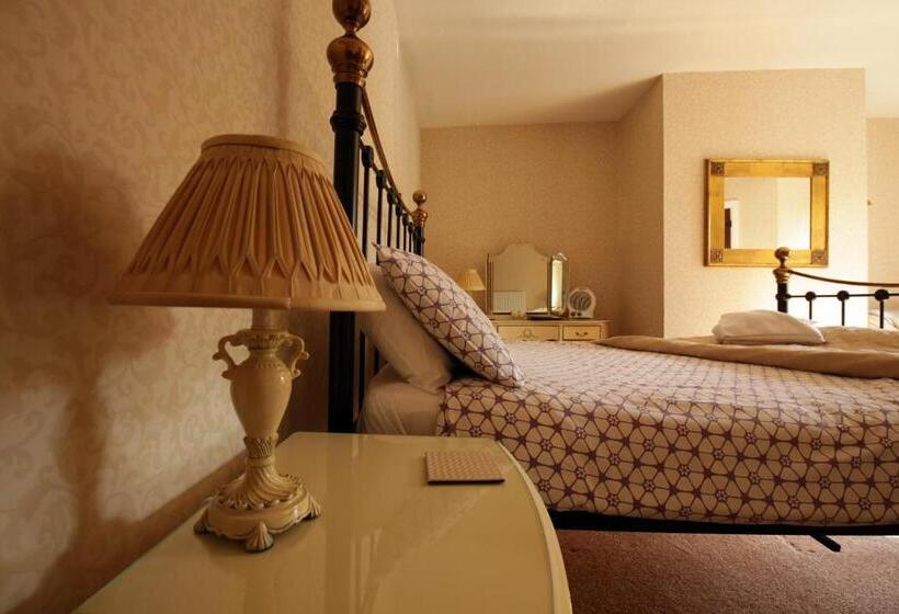 اتاق استاندارد, Fitzwarine House Whittington