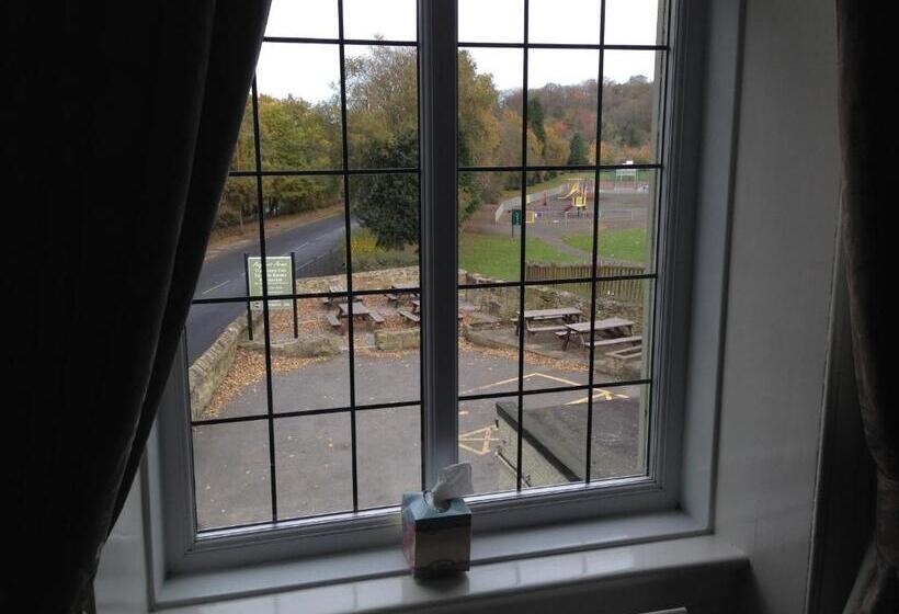 Номер Стандарт, Anglers Arms