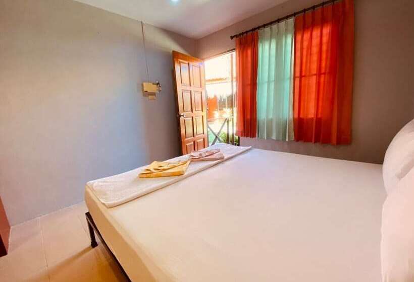 Номер Стандарт, Lipe Banyan Apartments