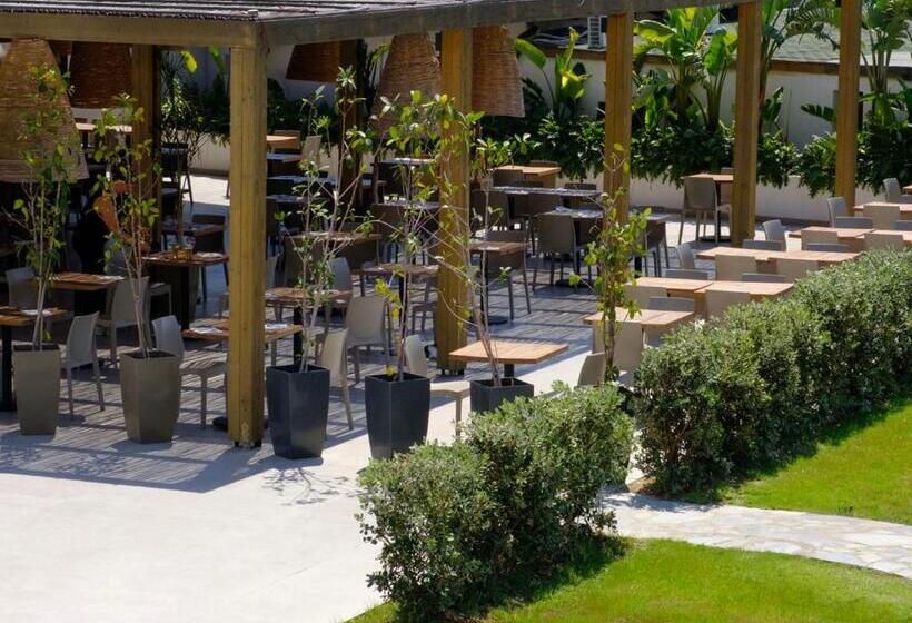 اتاق استاندارد با چشم‌انداز استخر, Costa Lindia Blue Star   Adults Only