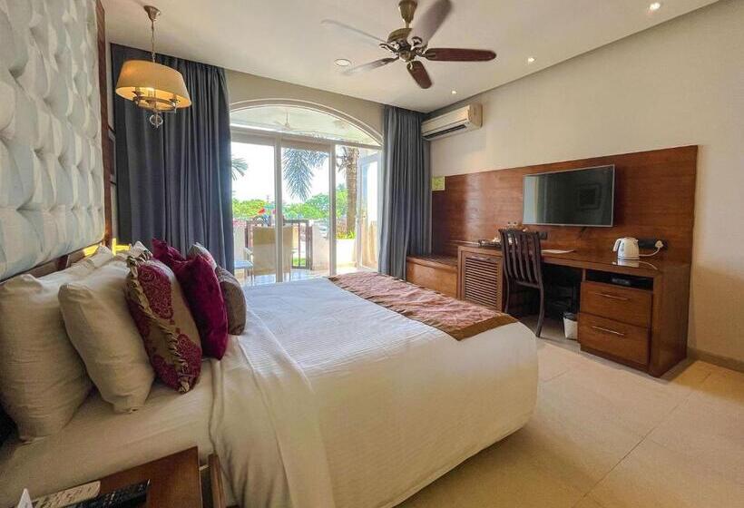 Номер Стандарт, Acron Waterfront Resort