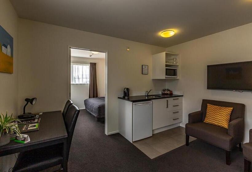 １ベッドルームアパートメント, Airport Palms Motel