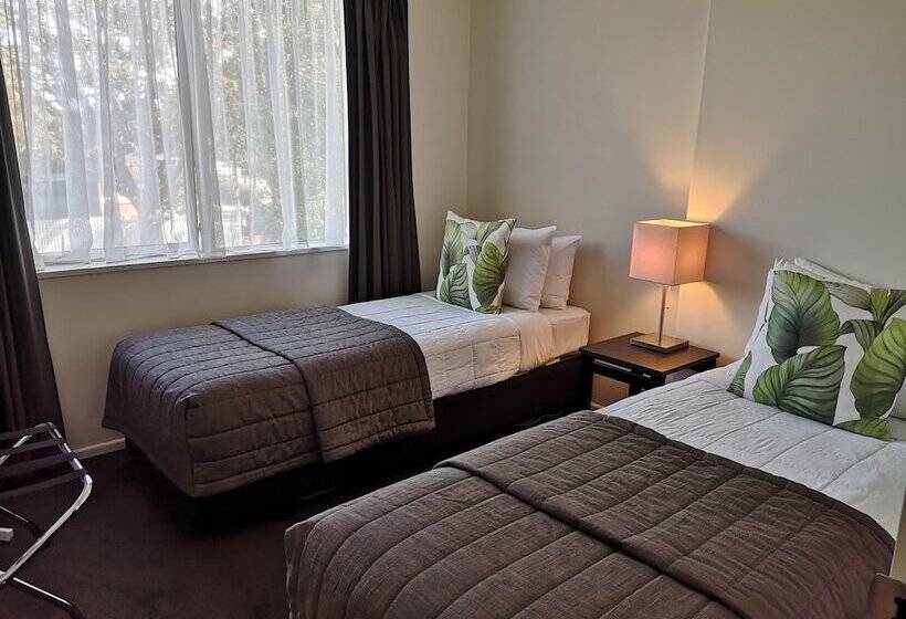 ３ベッドルームアパートメント, Airport Palms Motel