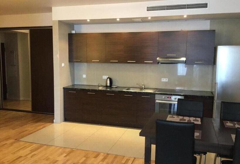 Апартаменты 2 Спальни, Chopin Apartments   Platinum Towers