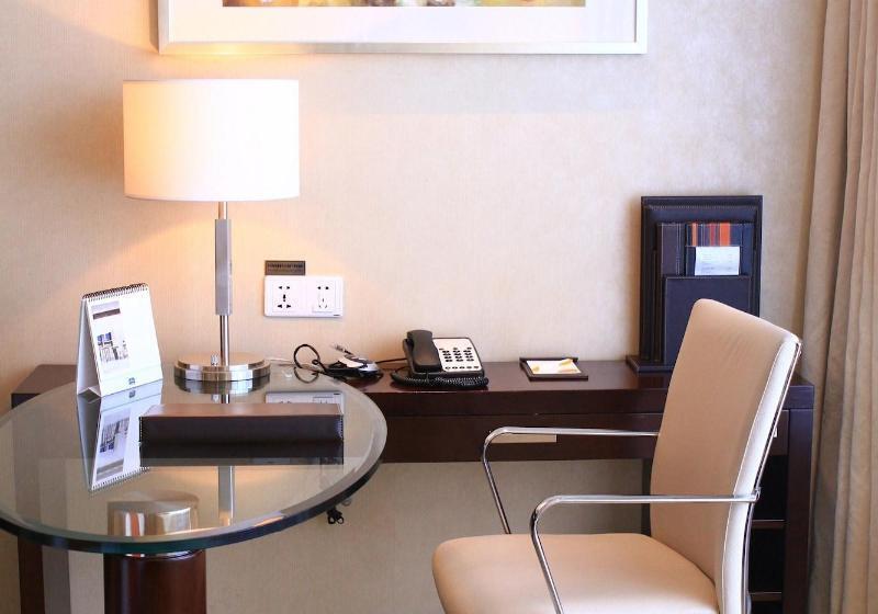 Номер Executive Кровать Кинг, Courtyard By Marriott Hangzhou Wulin