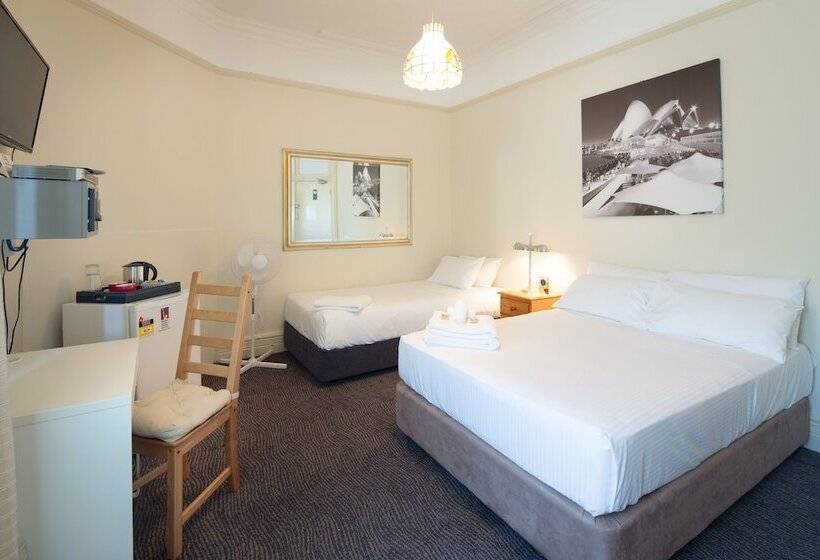 패밀리 룸 공용 욕실, Neutral Bay Lodge