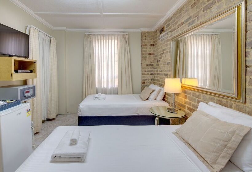 스탠다드 룸 공동 욕실, Neutral Bay Lodge