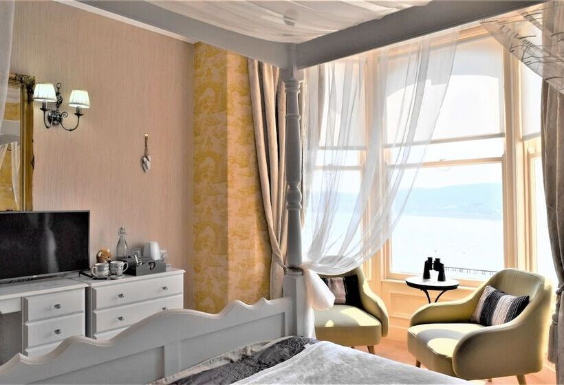 Номер Deluxe Вид на Море, The View Guest House