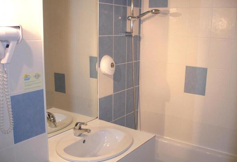 Семейные Апартаменты 3 Спальни, Agape Hotel Niort  Bessines
