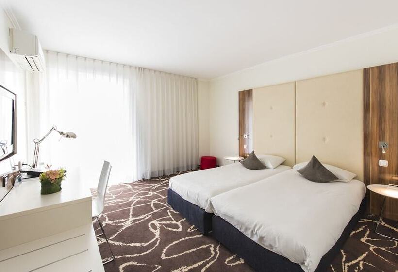 اتاق استاندارد, Ambassador Hotel Frankfurt