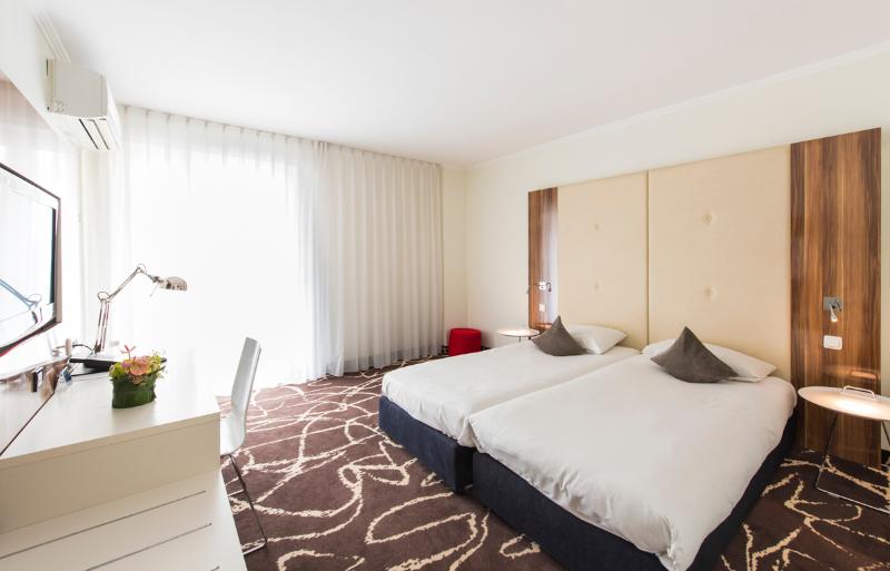 اتاق استاندارد, Ambassador Hotel Frankfurt