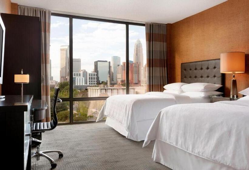 Номер Клуб, Sheraton Charlotte