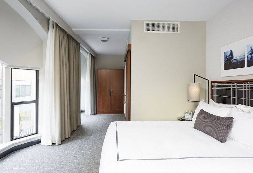 Номер Стандарт, The Godfrey Hotel Boston