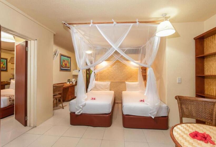 سوییت خانوادگی, The Rarotongan Beach Resort & Lagoonarium