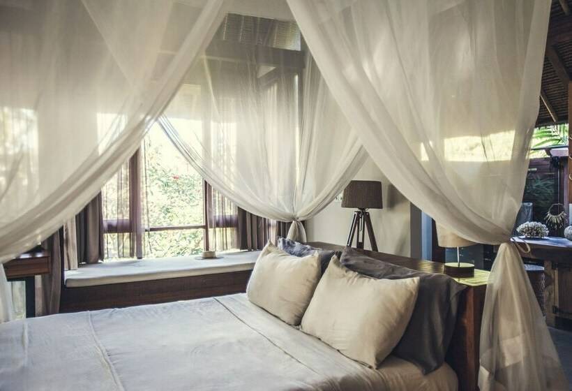 Deluxe люкс с видом на реку, Reddoor Bali
