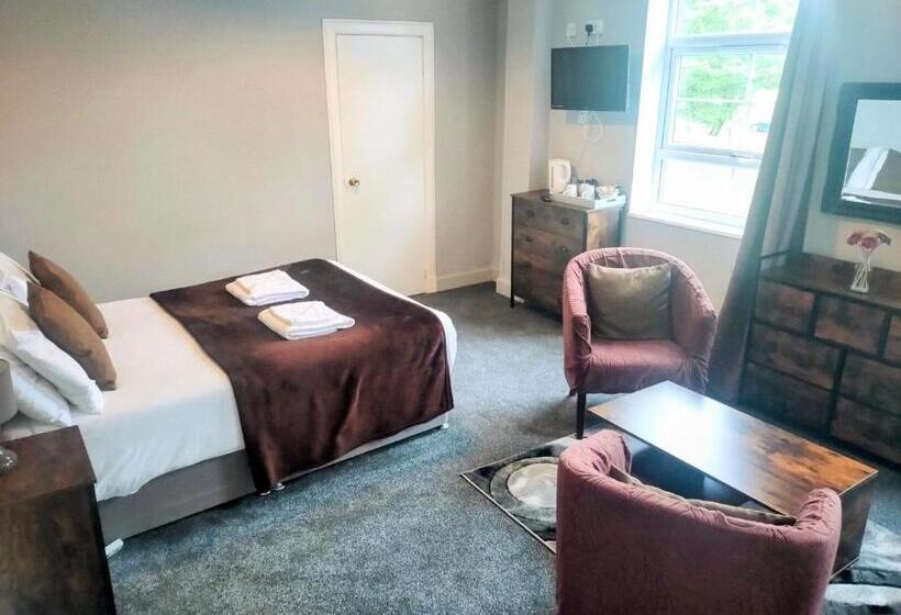 Номер Deluxe, The Custom House Hotel