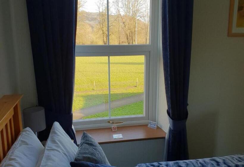 Номер Стандарт Трехместный, Bronwye Guest House