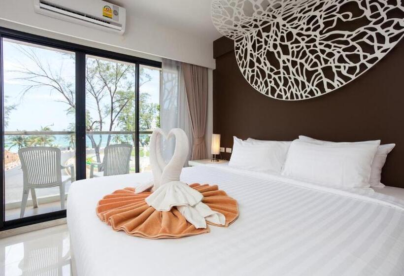 수피리어 룸, Coral Inn