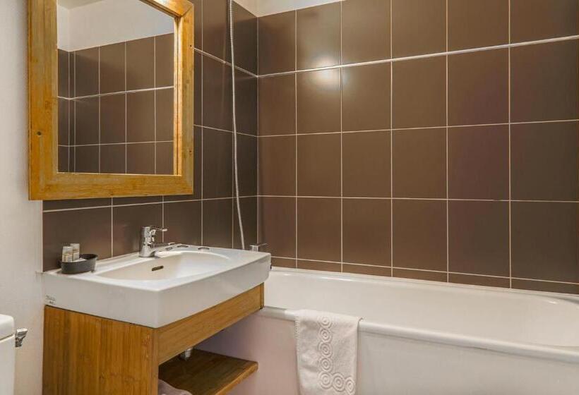 اتاق استاندارد با دسترسی به اسپا, Hôtel Spa Piscine Le Petit Castel Beuzeville Honfleur