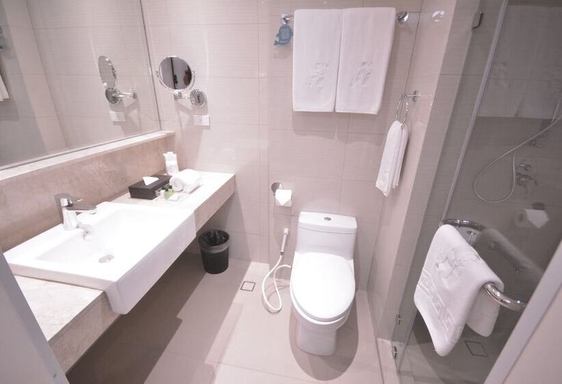 Номер бизнес-класса, Jinjiang Inn   Ortigas