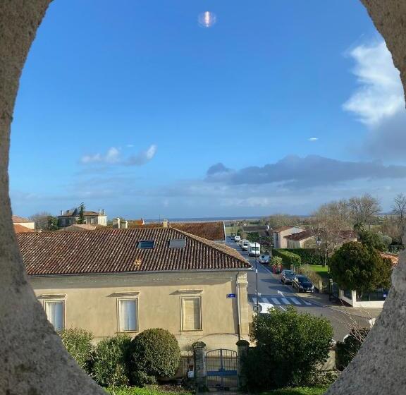 Люкс Superior, Château Papounan