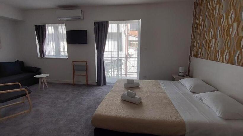패밀리 룸, Aqua   Guest Rooms & Suites Kaštela