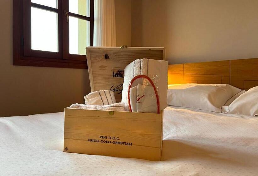 Номер Deluxe с Балконом, Elliot Osteria E Dormire In Collina