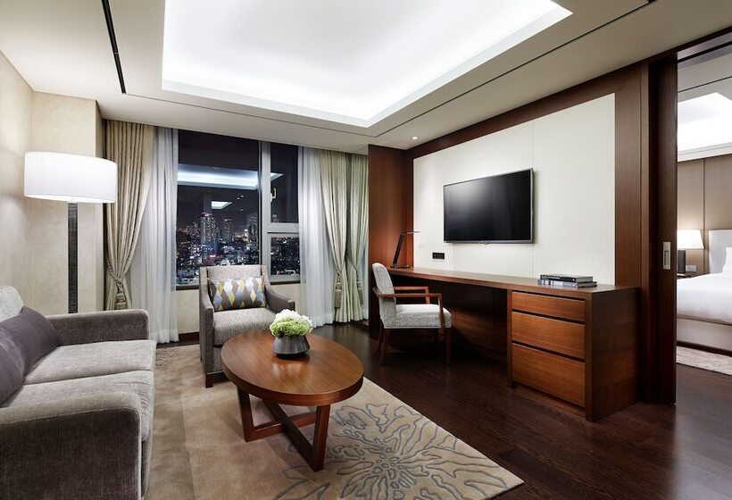 جناح سوبيريور, Lotte City Hotel Ulsan