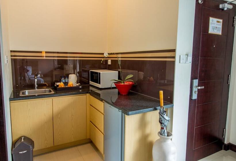디럭스 룸, Svarna Suites Seminyak