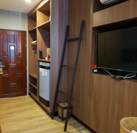 Номер Стандарт Вид на Море с Балконом, Talay Sai @ Thung Wua Laen